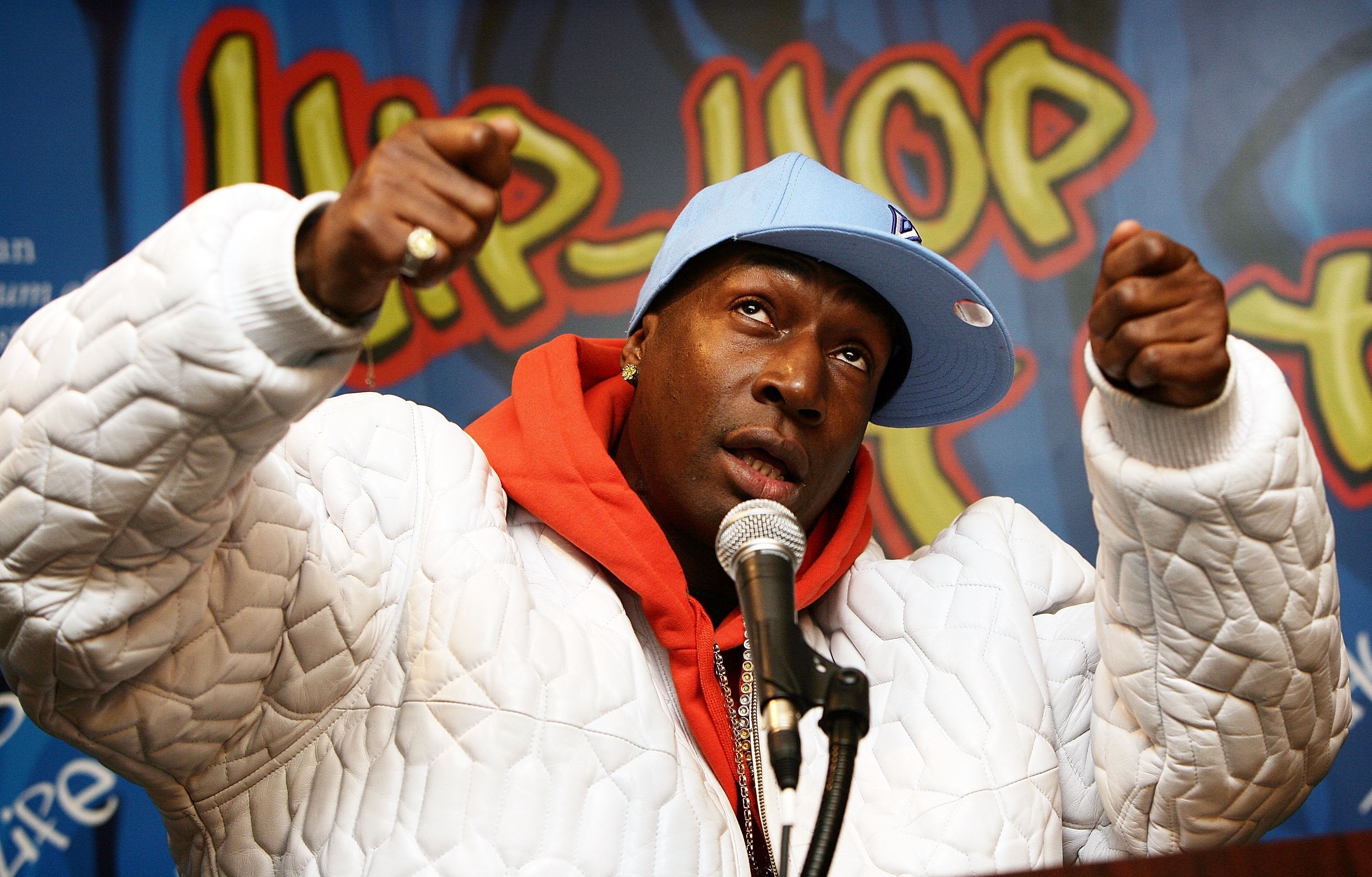 DJ and Hip Hop forefather Grandmaster Flash  Fresh Air Archive: Interviews  with Terry Gross