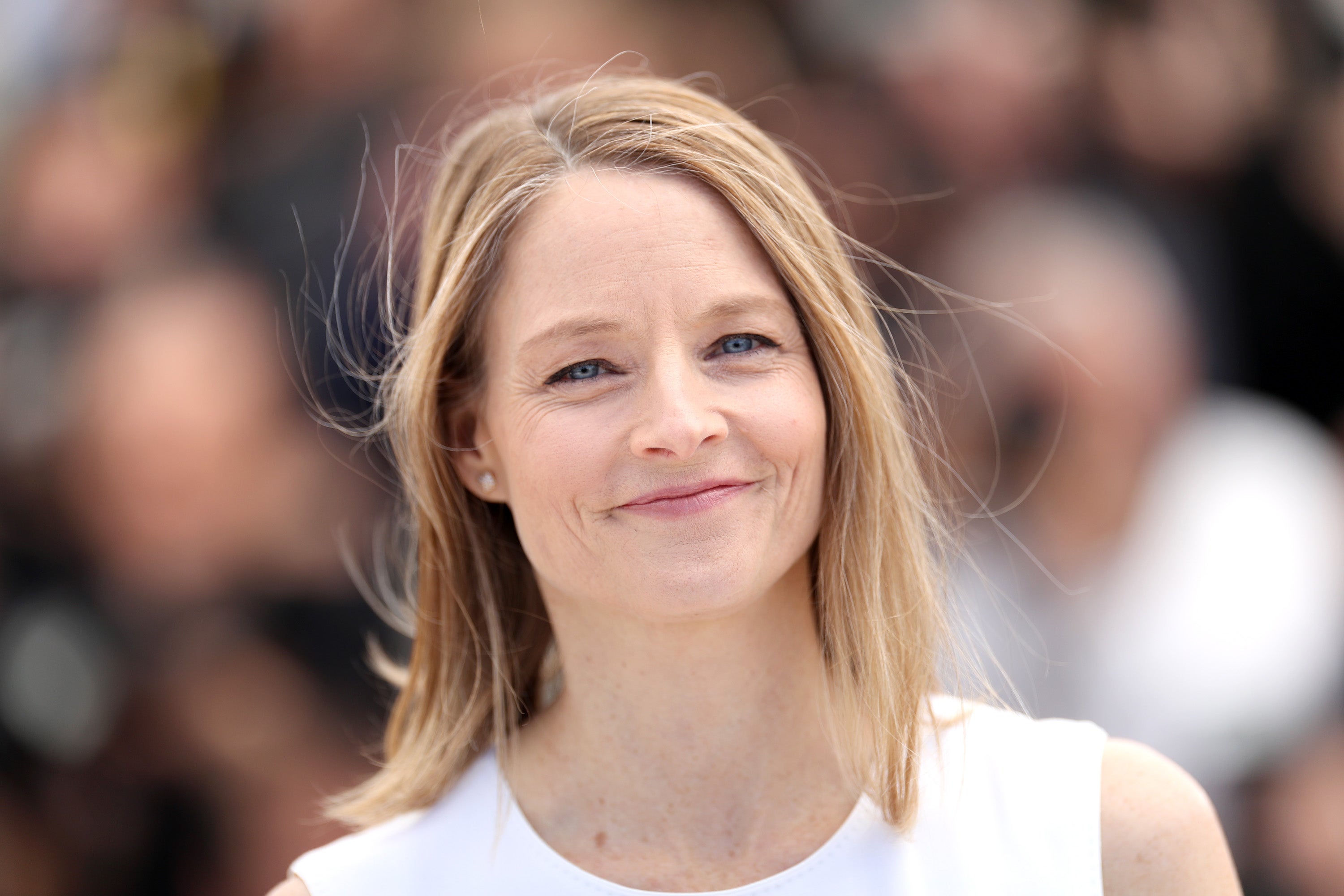 Jodie Foster discusses being a child star and how it may have